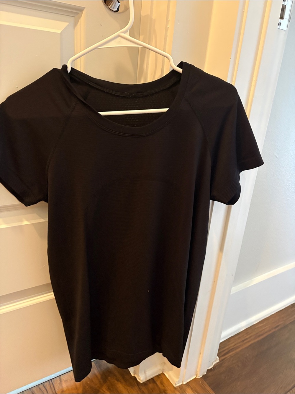 lululemon athletica Black Short Sleeve Crew Tee